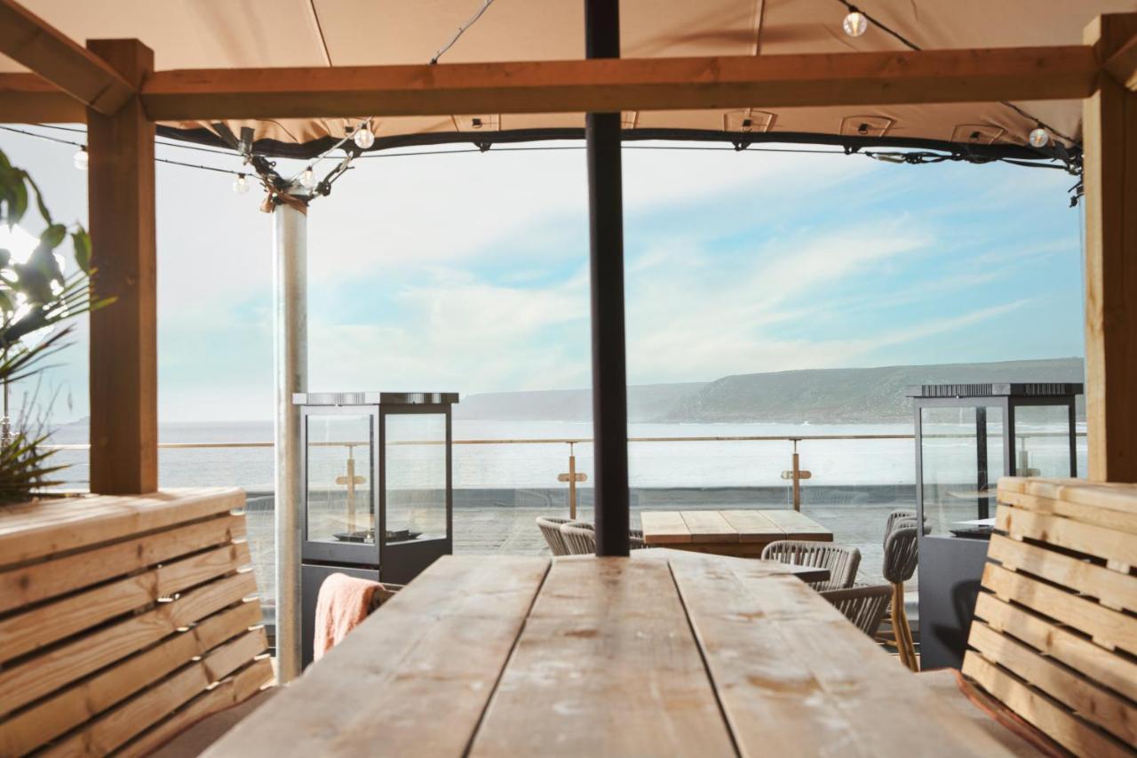 The Old Success Inn Sennen Cove Exterior photo