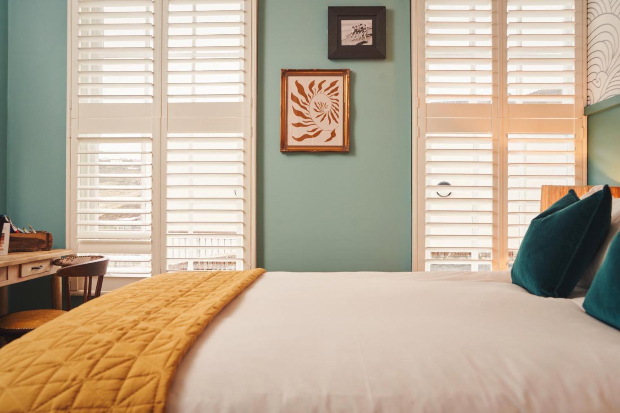 The Old Success Inn Sennen Cove Room photo