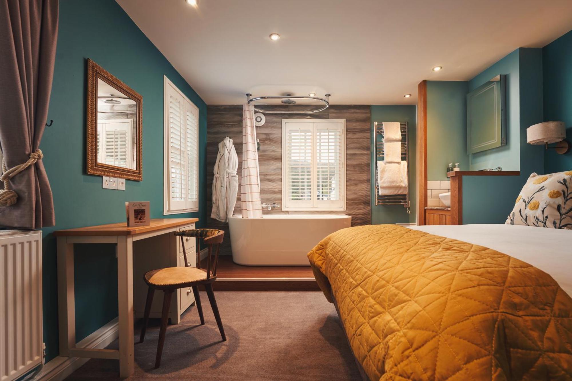 The Old Success Inn Sennen Cove Room photo