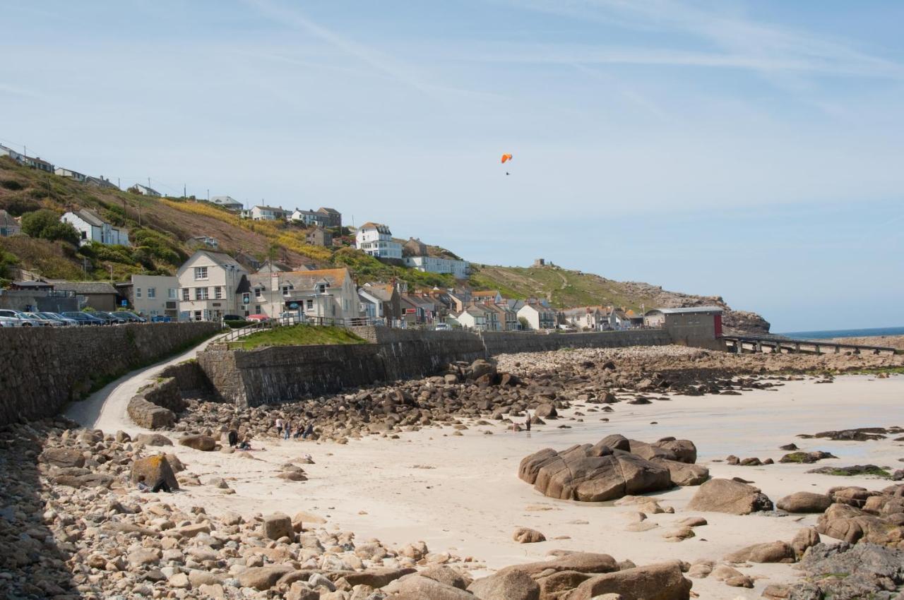 The Old Success Inn Sennen Cove Exterior photo