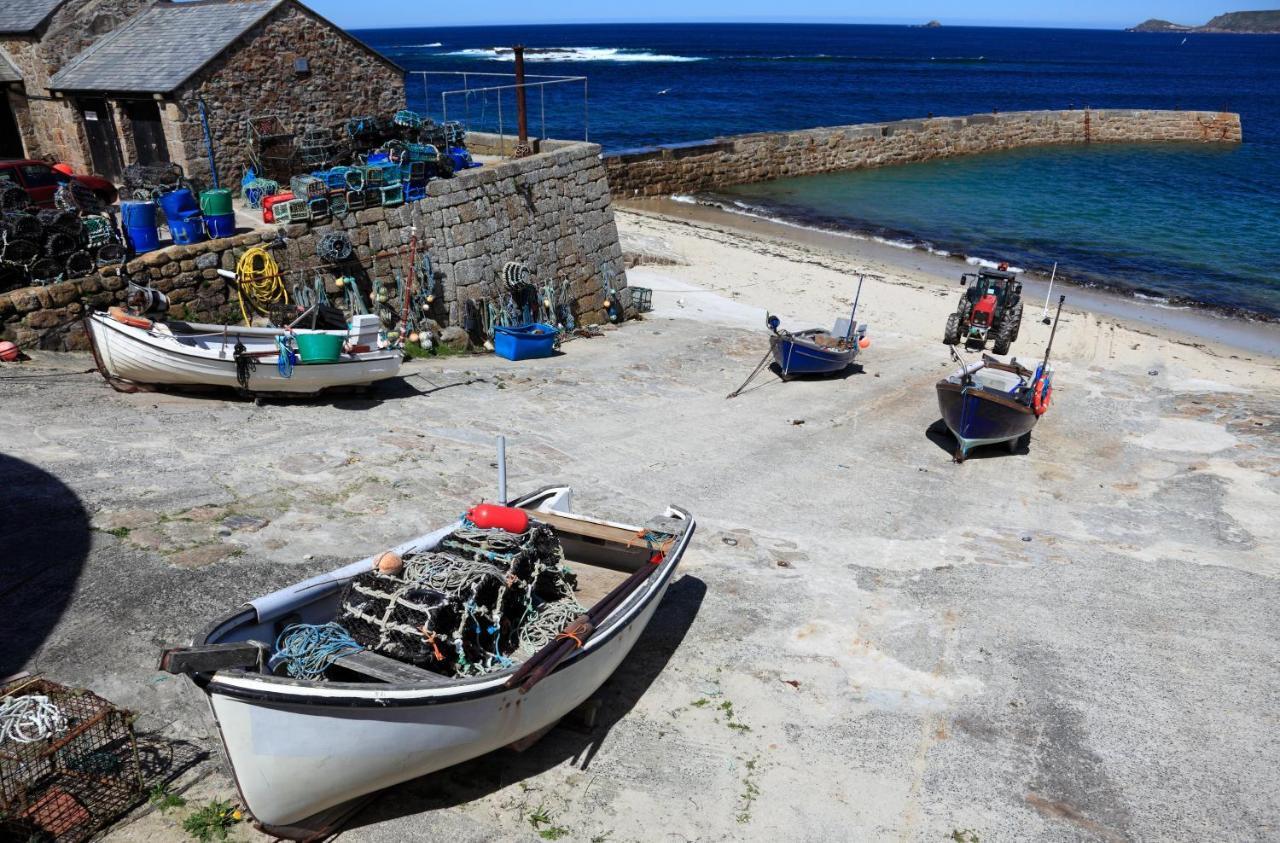 The Old Success Inn Sennen Cove Exterior photo